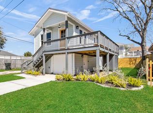 1514 51st St, Galveston, TX 77551