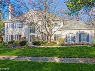 411 Deepwood Ct, Naperville, IL 60540