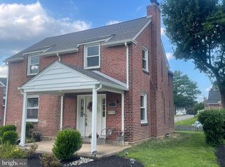 215 Avon Rd, Springfield, PA 19064