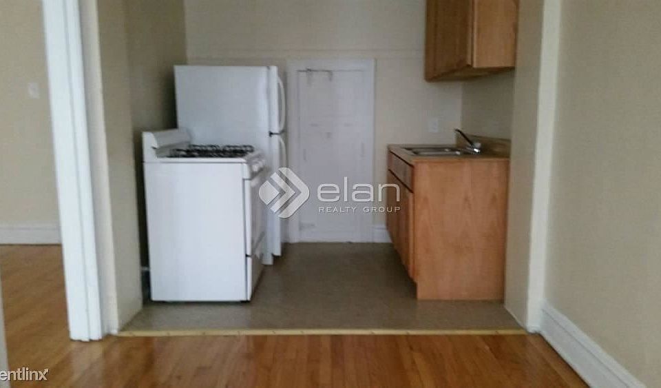 1st image of 5465 S Everett Ave APT 111