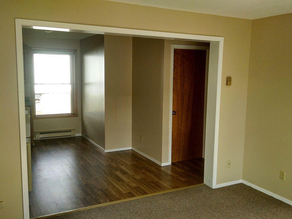 2nd image of 29 Central St #1