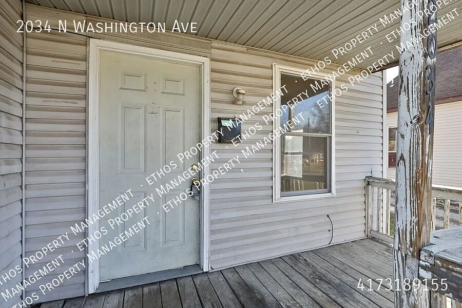 Building Photo - 2034 N Washington Ave