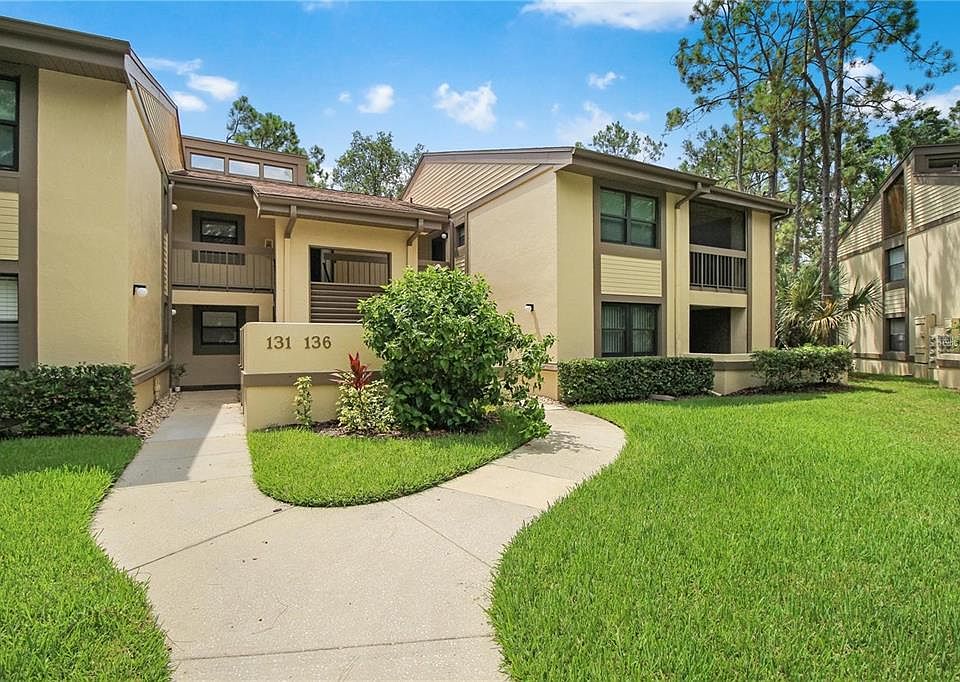 1st image of 135 Woodlake Wynde #135