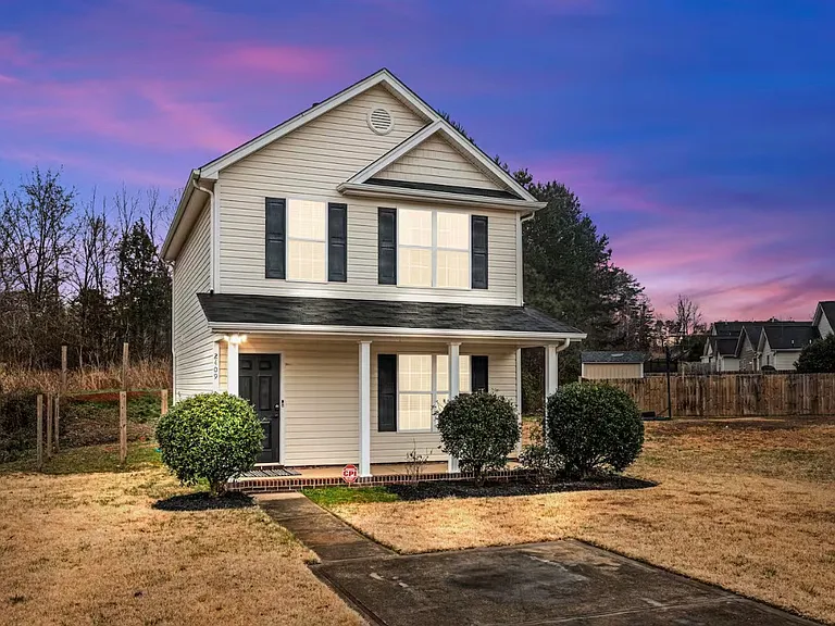 2409 Smugglers Ct — Photo 1