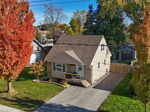 368 Huron St, Woodstock, ON N4S 7A6
