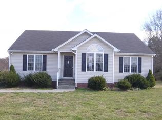 105 Early Meadows Ct, Sandston, VA 23150
