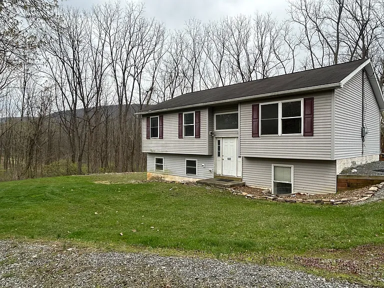 103 Grandview Rd — Photo 1
