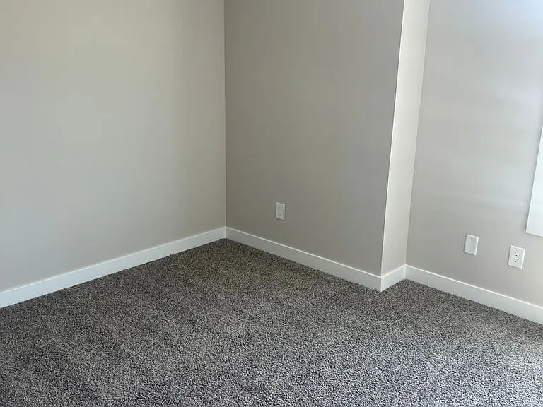 9125 Calvin Dr — Photo 15