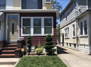 27 Alton Pl, Brooklyn, NY 11210