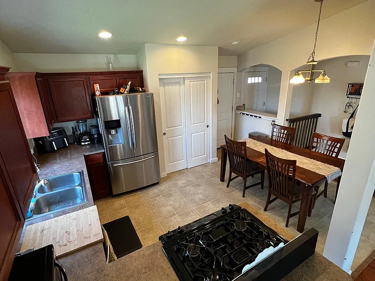993 SW 25th Ln — Photo 11