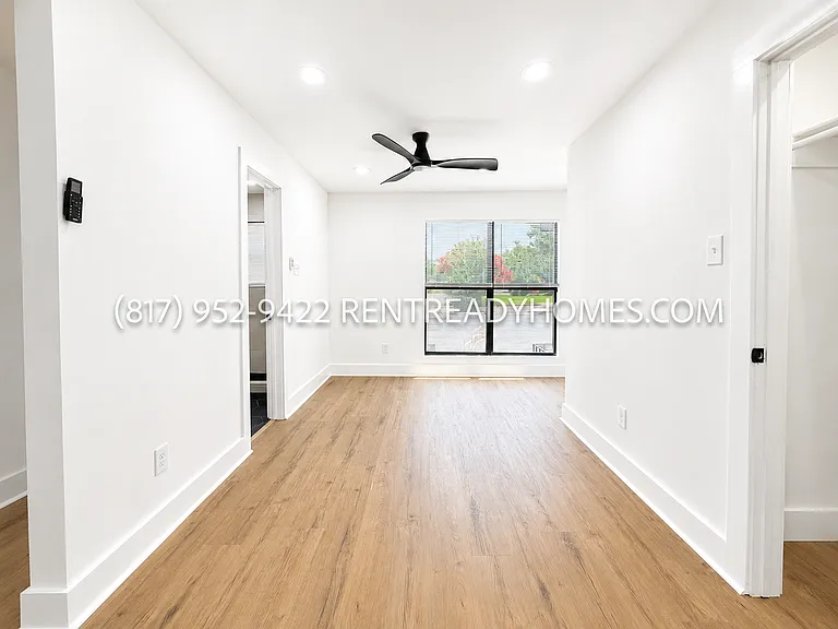 1510 W Jefferson Blvd #102 — Photo 5