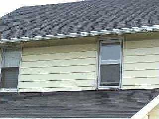 2nd image of 841 Dearborn Ave