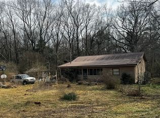 256 E Paoli Rd, Carlton, GA 30627