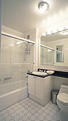 Rented by Keller Williams NYC | media 7