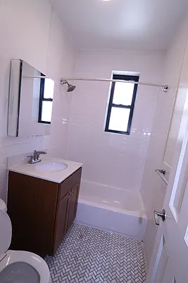 Rented by A&E Real Estate Management | media 8