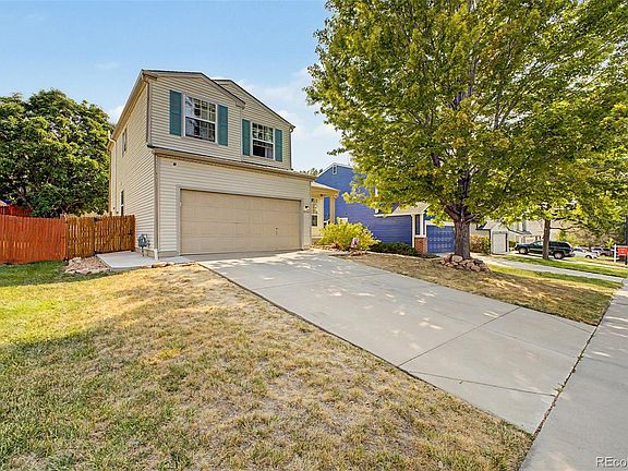 3rd image of 19584 E Ithaca Place