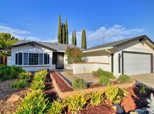 9893 Vista Grande Way, Elk Grove, CA 95624