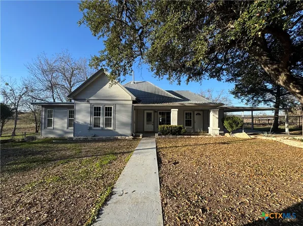 1411 Taylor St, Lampasas, TX 76550