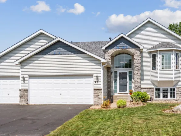 401 Dakota Ave, Roberts, WI 54023