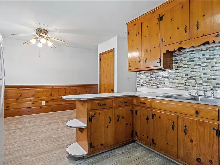 7 Briar Dr — Photo 7