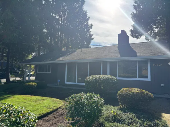 10721 NE 26th St, Bellevue, WA 98004