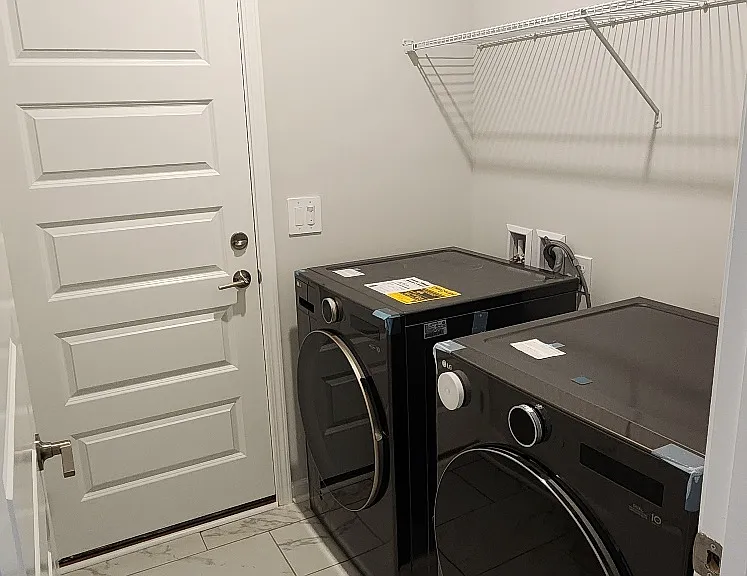 214 Wayland Ridge Dr — Photo 40