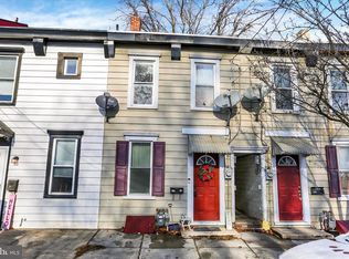 171 E North St, Carlisle, PA 17013