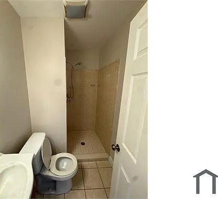211 N Streeper St — Photo 18