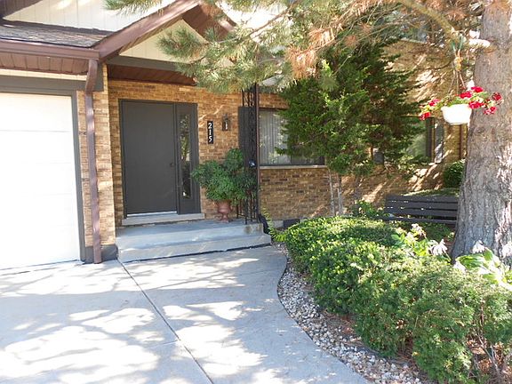 2nd image of 215 E Walters Ln #1B