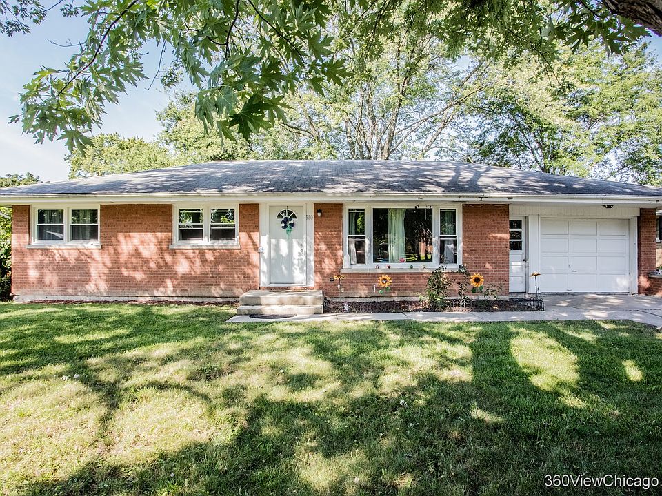 2nd image of 980 Northfield Dr