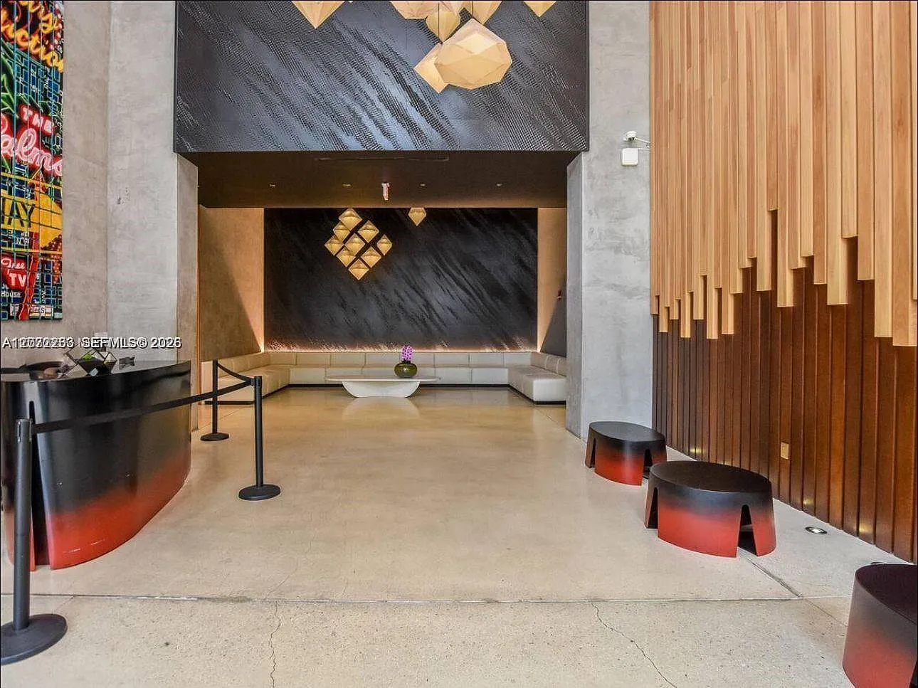 Centro Condo — Photo 2