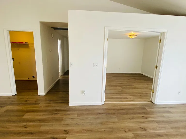 1464 Grey Bluffs Dr — Photo 12