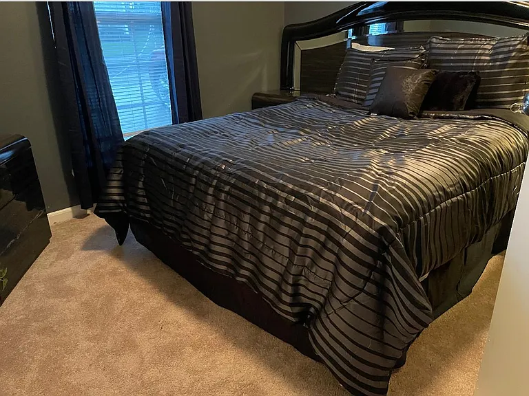 Quartz Dr — Photo 7