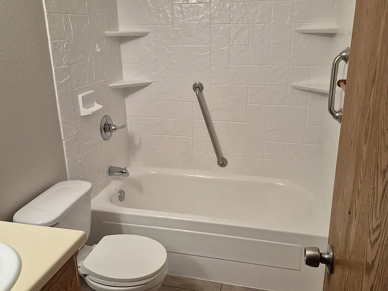 326 Wright St #306 — Photo 9