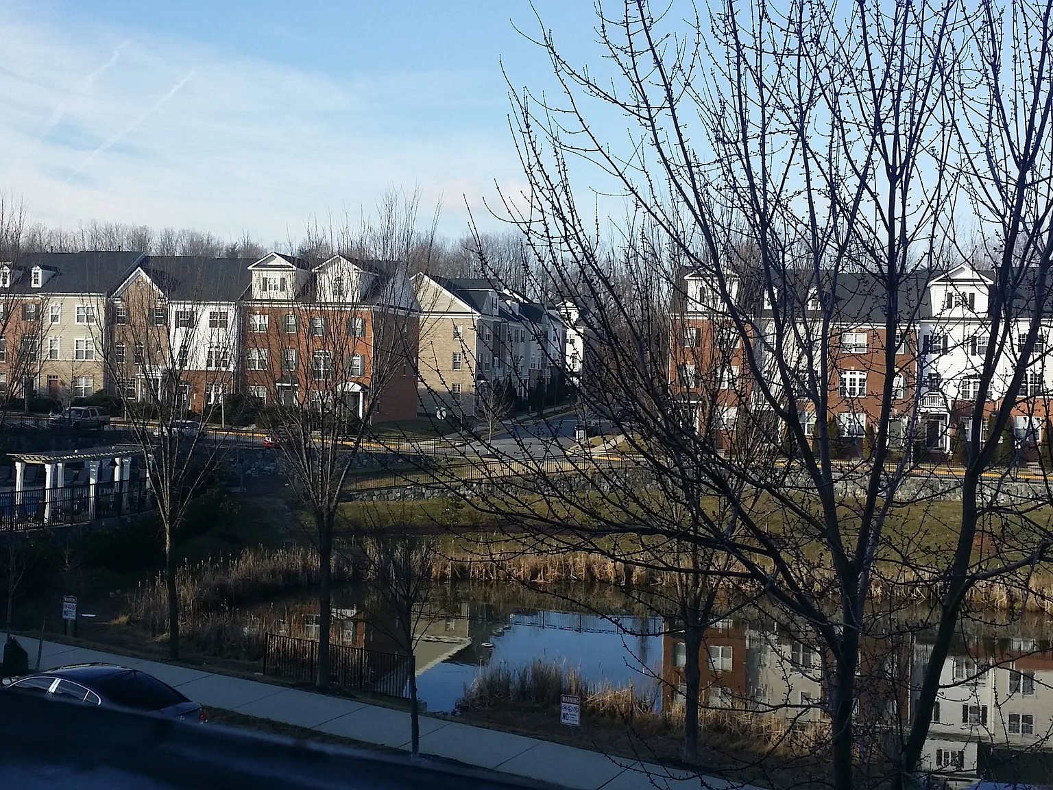 4 bed, 3.5 bath, 2550 sqft, $3,500 — Photo 2