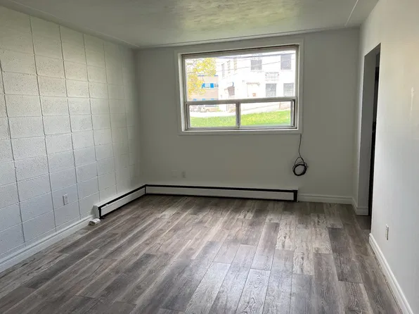 21 Stirling Ave S, Kitchener, ON
