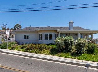 951 La Vuelta Pl, Santa Paula, CA 93060
