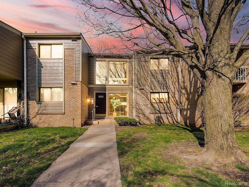 1st image of 16254 Mayfair Dr #201