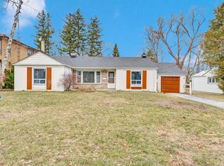 17 Ben Machree Dr, Mississauga, ON L5H2S2