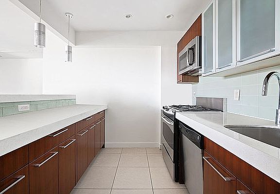 4th image of 301 W 115th St APT 6K