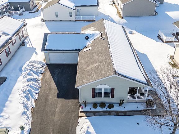 3rd image of 77 Random Rd