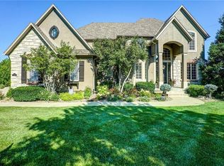 9700 W 145th Ter, Overland Park, KS 66221