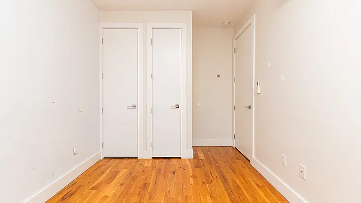 Rented by Nooklyn NYC LLC | media 8