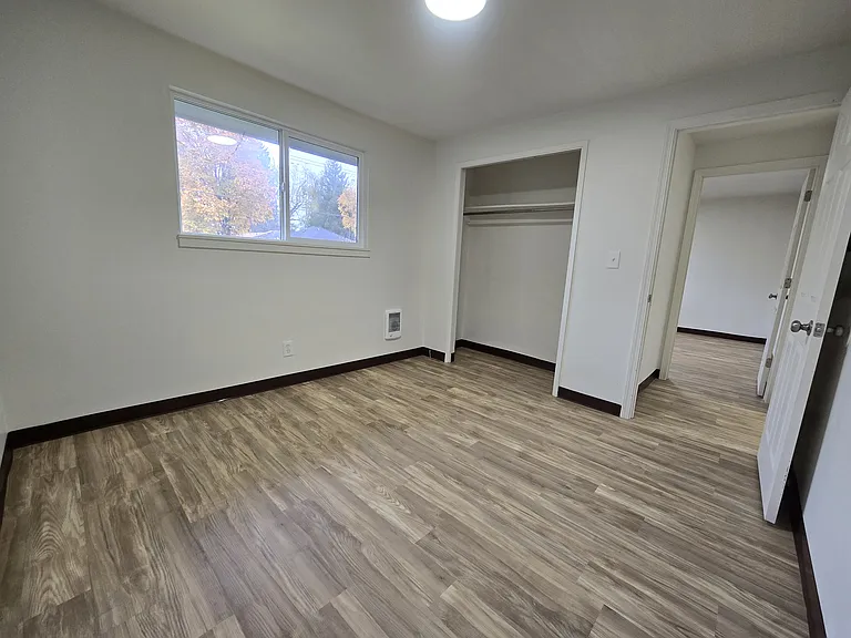 4564 State St #4566 — Photo 7