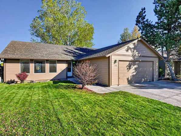 1856 NE 8th St, Redmond, OR 97756