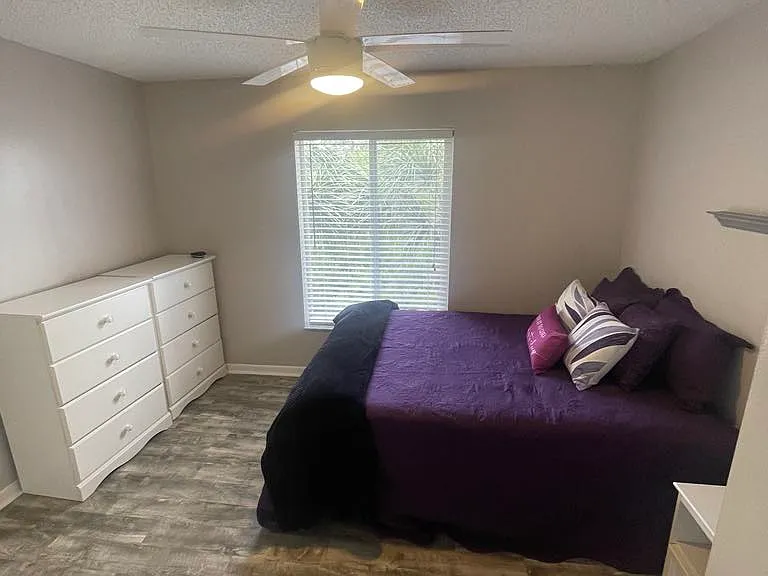 2504 SE Anchorage Cv — Photo 4