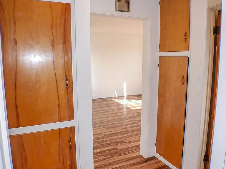 228 Twin Oaks Ave — Photo 15