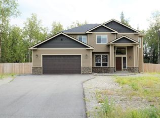 7924 E Wolf Creek Rd, Wasilla, AK 99654