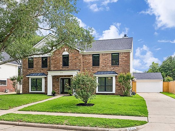 3rd image of 2710 Planters View Ln