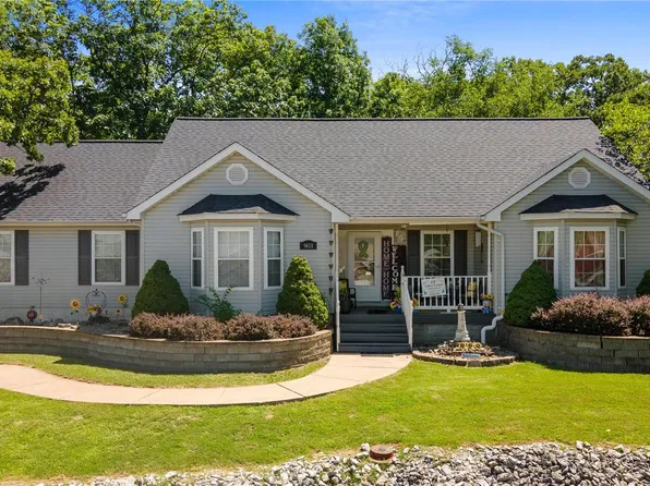 9618 E Vista Dr, Hillsboro, MO 63050